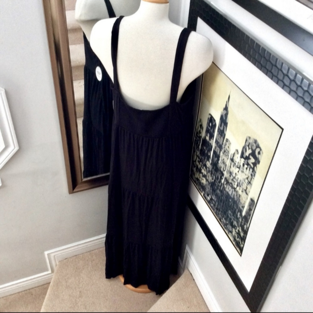 Black Layered Ruffle Dress - Picture 5 of 13
